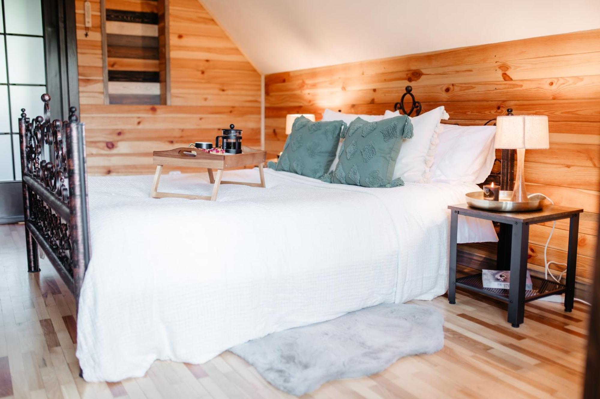 Moonlake Chalet Gainesti 外观 照片