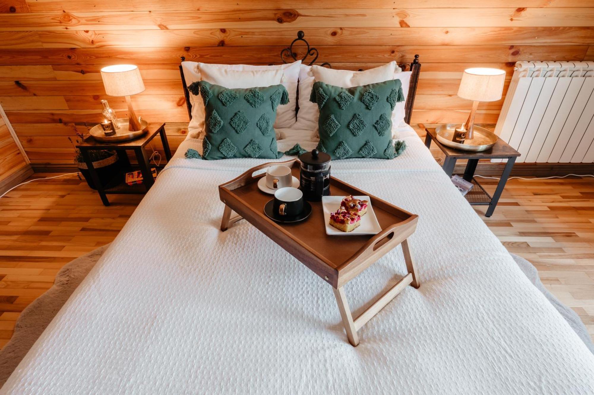 Moonlake Chalet Gainesti 外观 照片